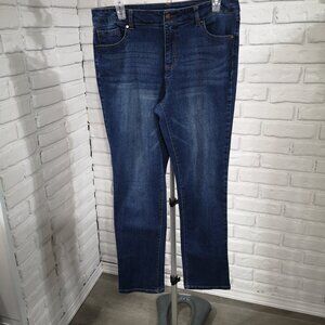 d. Jeans Ladies Size 12 Medium Wash Slim Leg Zipper & Button Closure Blue Jeans